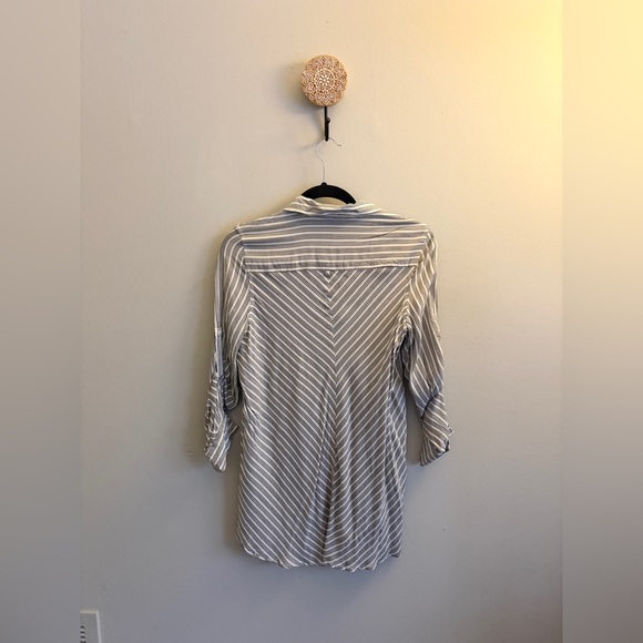 Max Studio Navy and White Striped Shirt - Picture 2 of 3